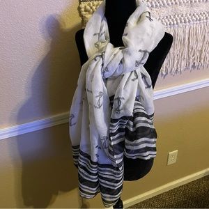 Anchor Scarf 🧣 Black & White